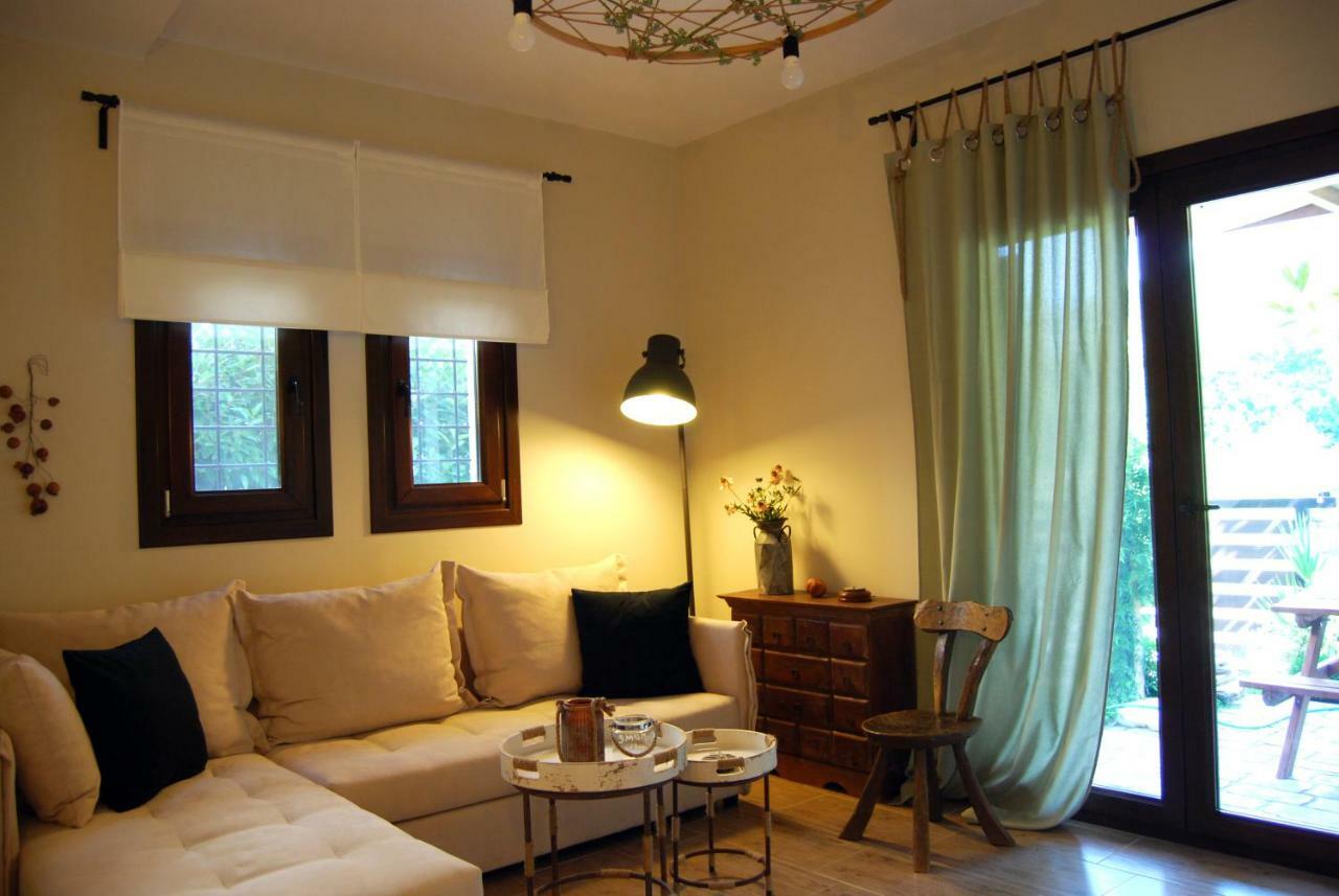 To Spiti - Pelion House *